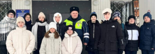 В Иванове сотрудники Госавтоинспекции провели увлекательную экскурсию для школьников