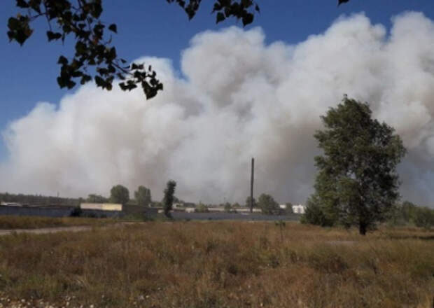 В Харьковской области масштабный пожар уничтожил село и продолжает бушевать