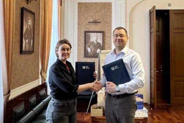 Державинский подписал соглашение с Центром "Креативная дипломатия"