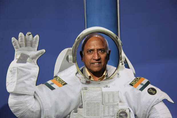 В России снимут кино о первом индийском космонавте Ракеше Шарме