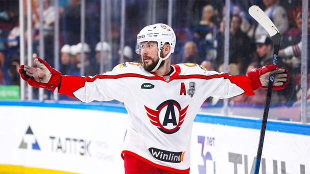 Дубль Голышева помог «Автомобилисту» обыграть «Авангард» в матче КХЛ