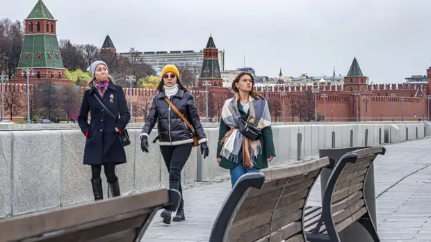 Вильфанд сообщил о потеплении до +15 °С в Московском регионе 21 октября