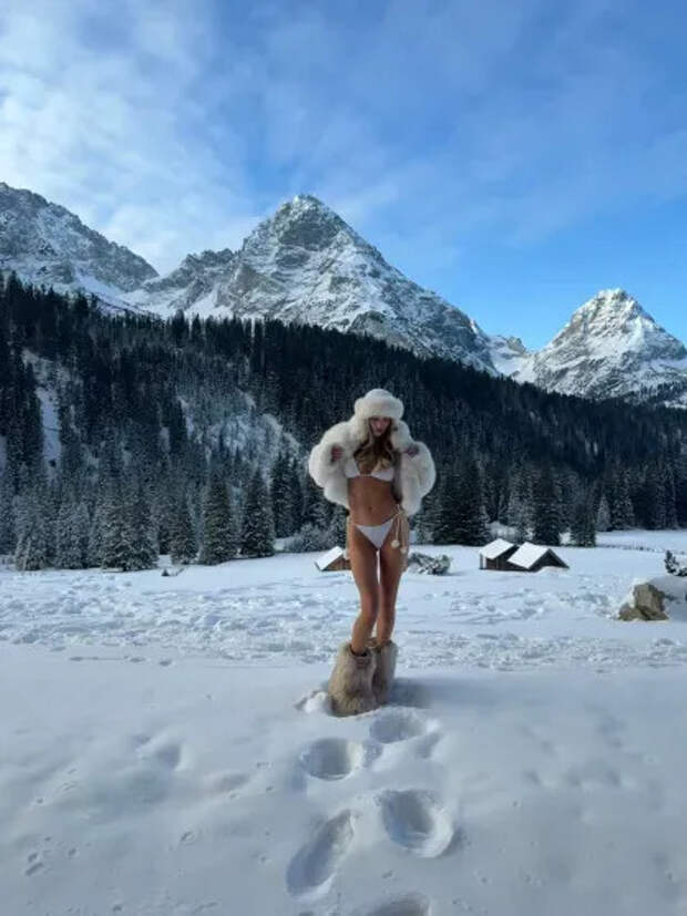 Рози Хантингтон-Уайтли 