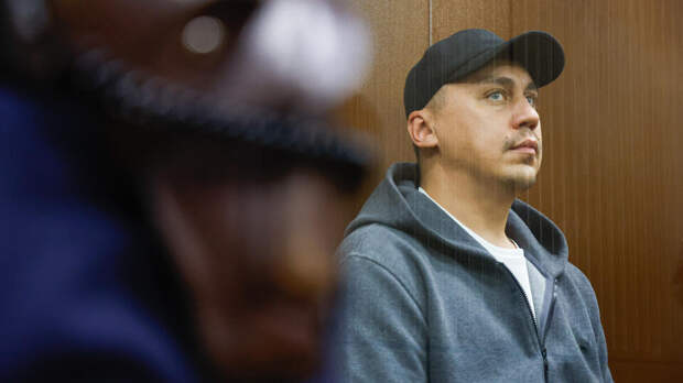 Суд не разрешил блогеру Портнягину пользоваться сотовой связью и интернетом