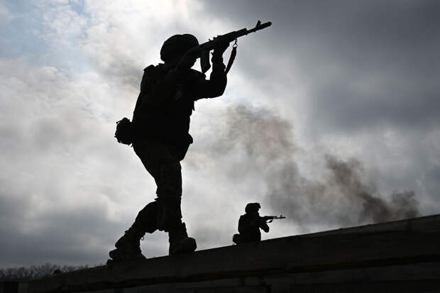 ТАСС: в России с 7 мая запустят проект о сохранении памяти с землей из мест боев