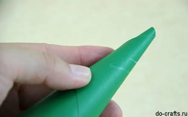 Как сделать водяную ракету из пластиковой бутылки.