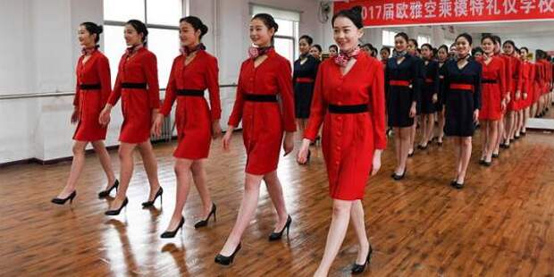 Все не так мило и романтично: Китайская школа стюардесс