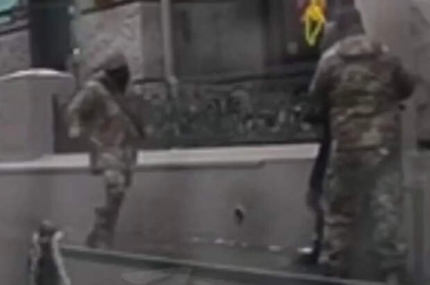 Стрельба в знаменитой Буче: люди в военной форме готовят бунт на Украине