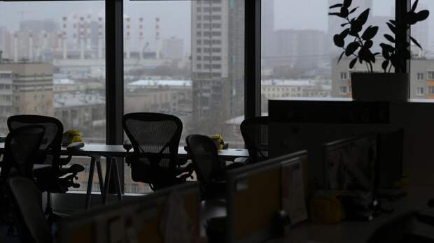 Эксперт Наумова: список приятных дел на вечер поможет снизить стресс при выходе с удаленки