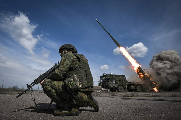 В России анонсировали жесткий ответ на атаку ВСУ Урала