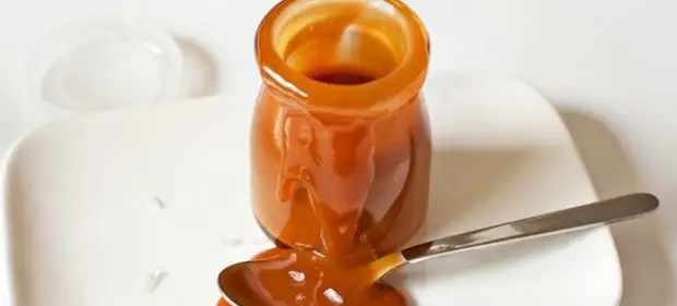 Как сделать карамельный соус из ирисок