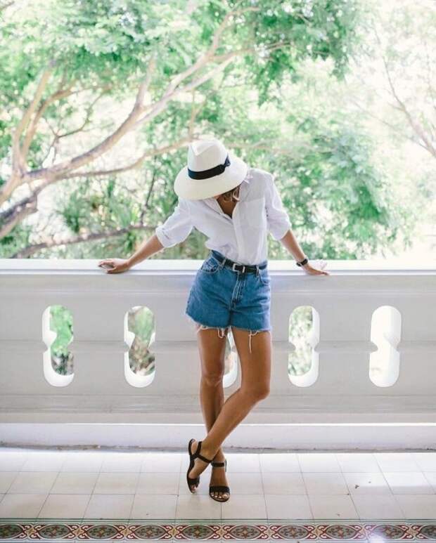 Лето. Шорты. Девушки Лето. Шорты. Девушки