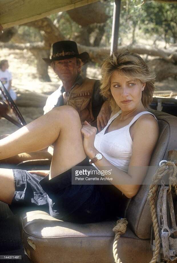 Пол Хоган и Линда Козловски на съёмках "Крокодил Данди"(1986). знаменитости, редкие фото, фото