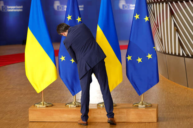 Bloomberg: переговоры о вступлении Украины в ЕС могут начать в ближайшие недели
