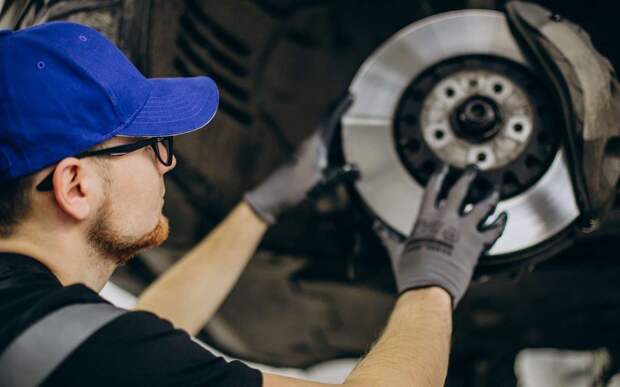 Раскрыта главная причина быстрого износа тормозных колодок