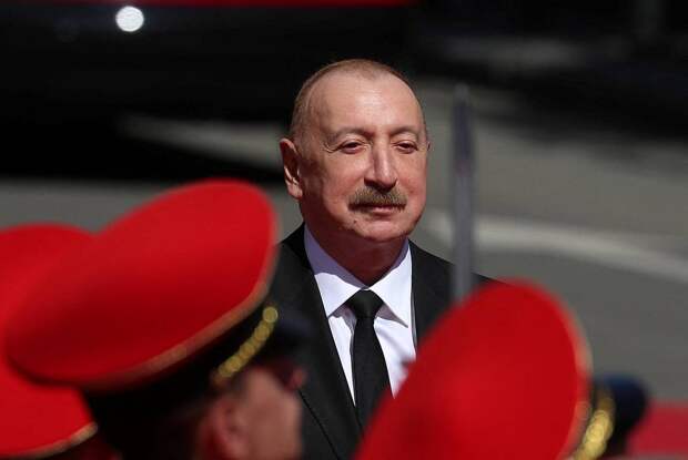 Алиева объявили почетным гражданином украинского города