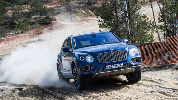 В апреле Bentley и Lamborghini стали самыми популярными марками люксовых авто в РФ