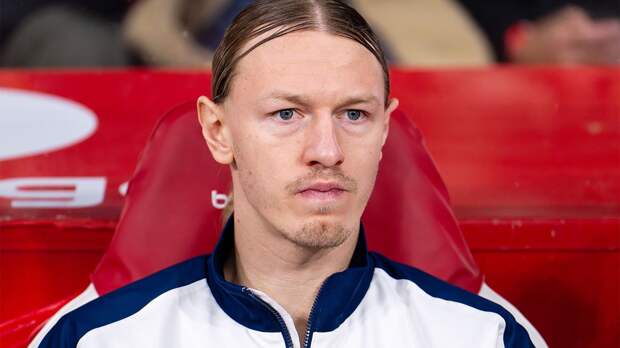 Журналист L'Equipe разнес Сафонова: «Вратарь из второй лиги смотрелся бы в «ПСЖ» точно так же»