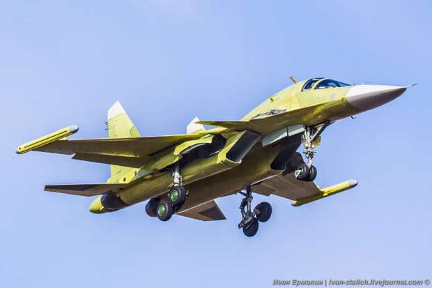 Новые Су-34 впервые поднялись в небо