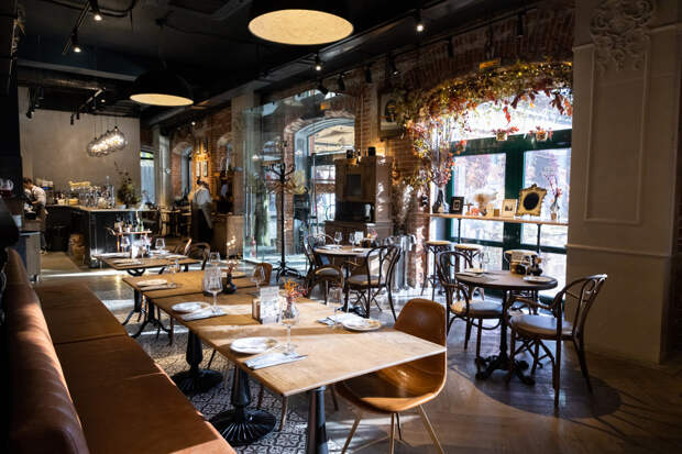 Эксперт рассказал, как ресторанному бизнесу выйти из кризиса