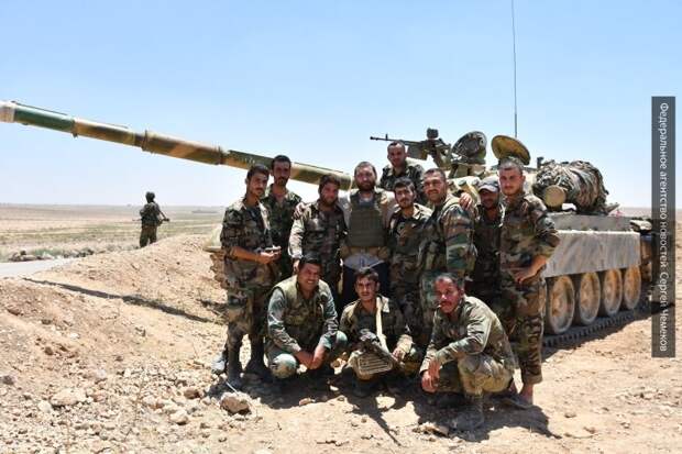 Армия Сирии уверенно теснит боевиков на западе Идлиба