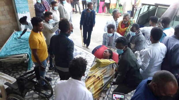 AP: на севере Эфиопии 80 человек погибли при авиаударе