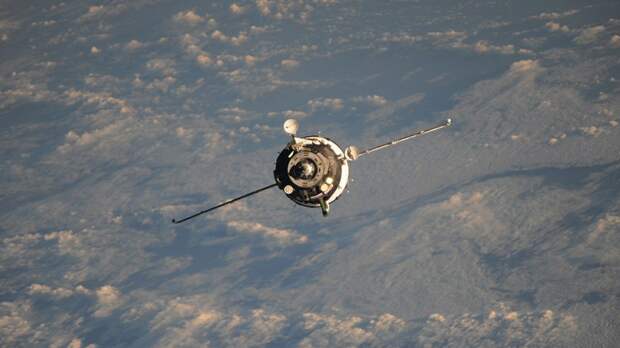 Возле МКС уфологи зафиксировали тайный корабль NASA