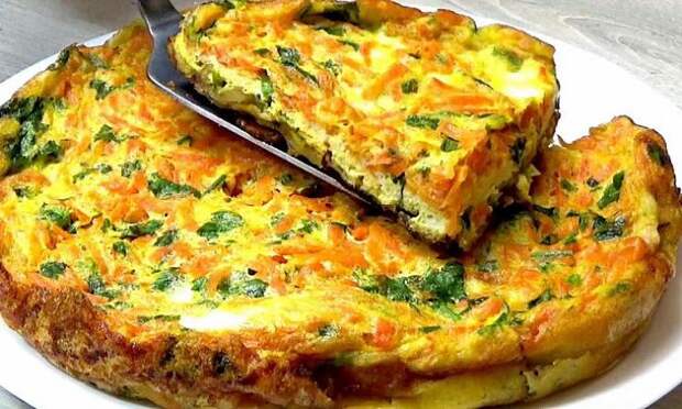 Быстрый пирог на сковороде на каждый день. В основе картофель, а делать всего 14 минут