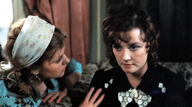 "Попала в черный список": на Украине до сих пор ненавидят Веру Алентову