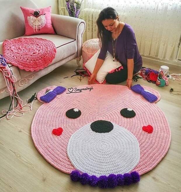 Посмотрите какие коврики создает мастерица Aylin Temizkan!