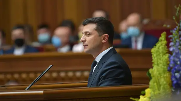 Зеленский потребовал расшифровать каждый пункт Минских соглашений