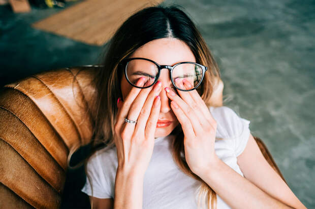 Офтальмолог Лещенко: из-за гонконгского гриппа возникает затуманенность зрения