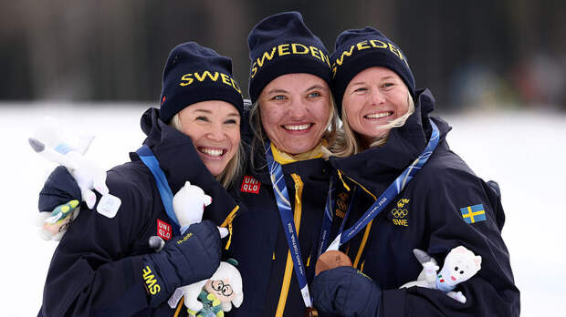 Шведские лыжницы заняли весь пьедестал в спринтерской гонке на Олимпийских играх — 2026
