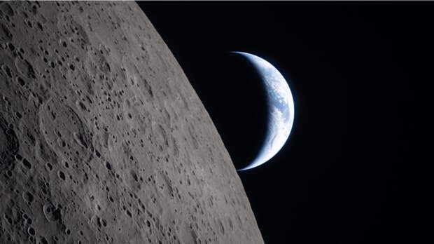 NASA показало обратную сторону Луны: кадр с "Ориона"