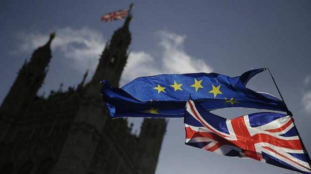 США запретят въезд британским чиновникам в случае запрета X, пишут СМИ