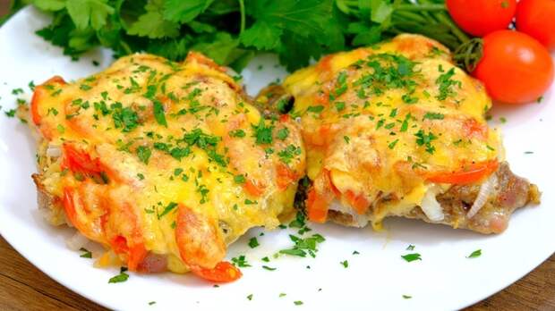 Мясо под сырно-овощной шубкой Рецепт, Еда, Кулинария, Мясо, Свинина, Видео, Длиннопост