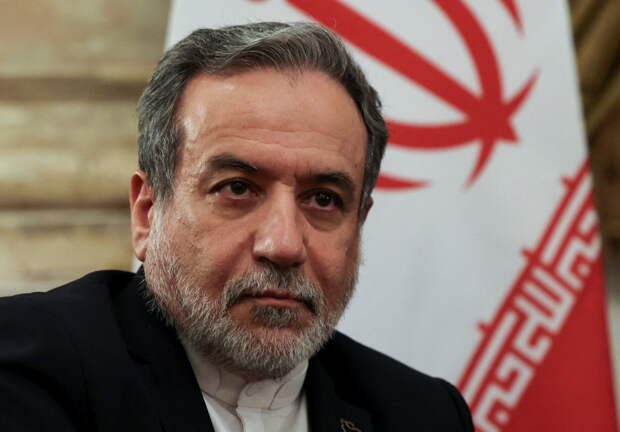 Глава МИД Ирана встретится с Путиным