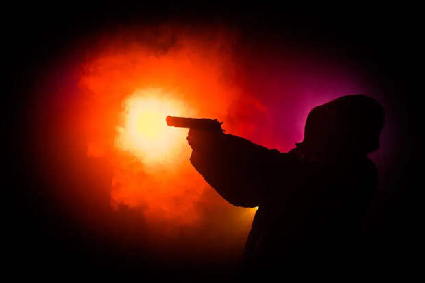 Мужчина в военной форме устроил стрельбу на улице в Буче Киевской области