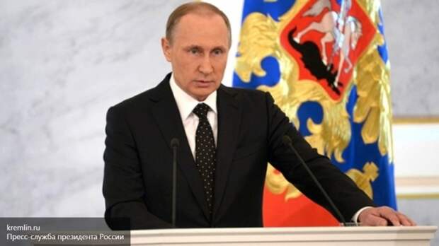 Путин согласился с Медведевым, что система госуправления требует реформ