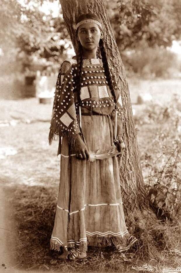 Племя Уичита, 1911 женщины, индейцы, красота, племена, прерии