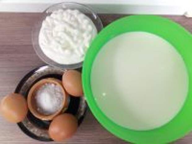 Мясные рулеты под соусом из смородины