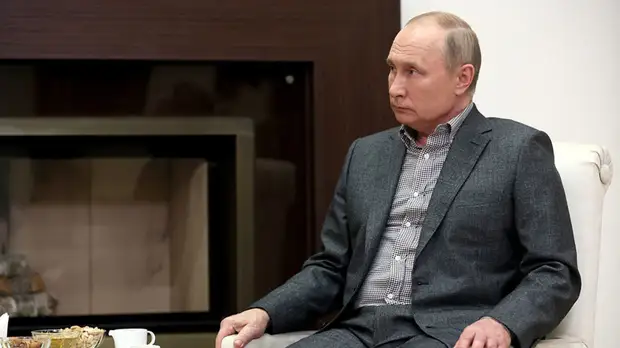 «По рекомендации сделал ещё одну прививку»: Путин ревакцинировался от коронавируса «Спутником Лайт»