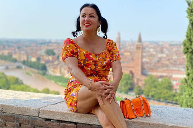 Аппетитные десерты, изнуряющая жара и бесконечная романтика: Анна Нетребко и Юсиф Эйвазов путешествуют по Италии