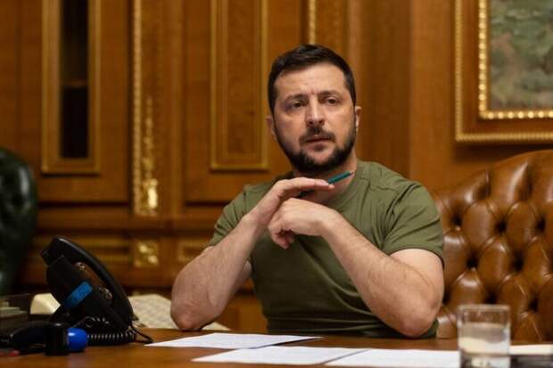 Зеленский: за ударом по Киеву последует удар по центру принятия решений в России
