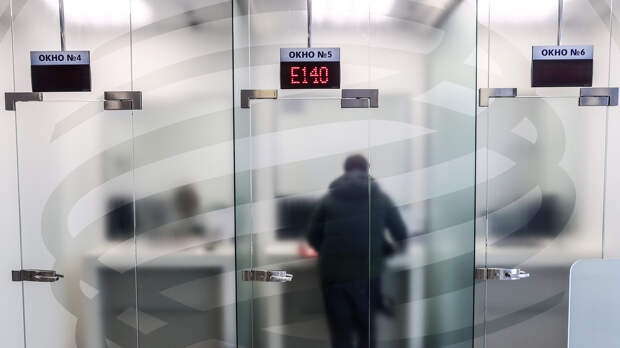 Выдачи кредитов россиянам выросли на четверть за месяц