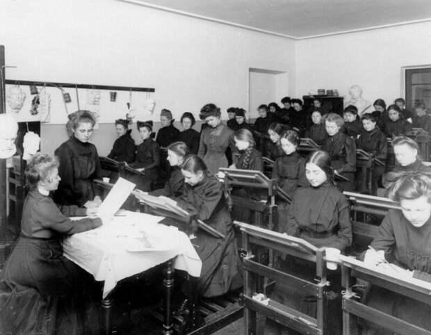 1900-е. Урок рисования в Мариинской гимназии история, ретро, фото