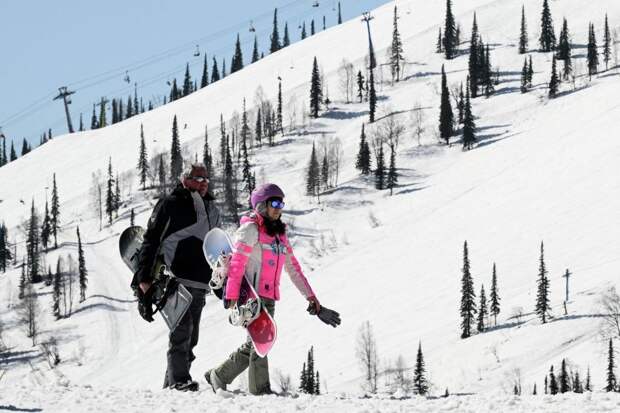 На курорте Шерегеш закрыли бар Grelka, в котором отравились туристы