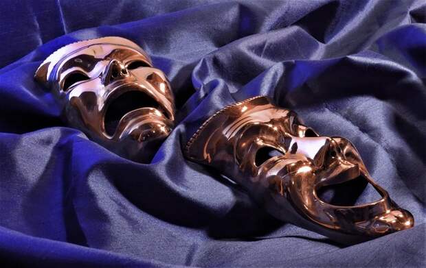 Cошло с подмостков театральных. / Фото: freepik.com