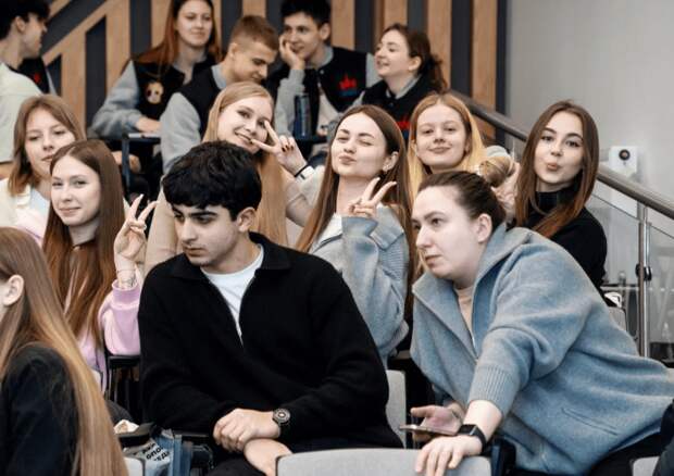 Московские школьники и студенты осваивают спортивную журналистику в «Академии спортивных медиа»