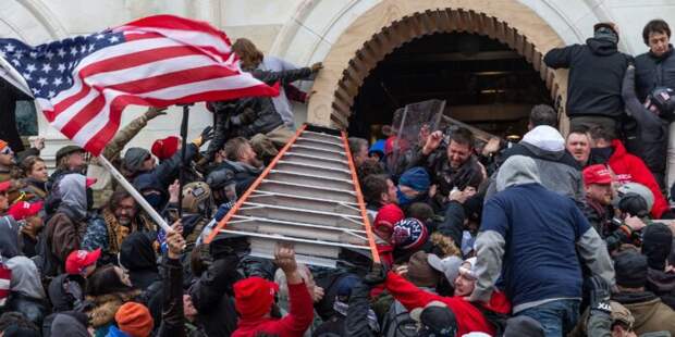 CNN: госдолг США стал угрозой всей мировой экономике